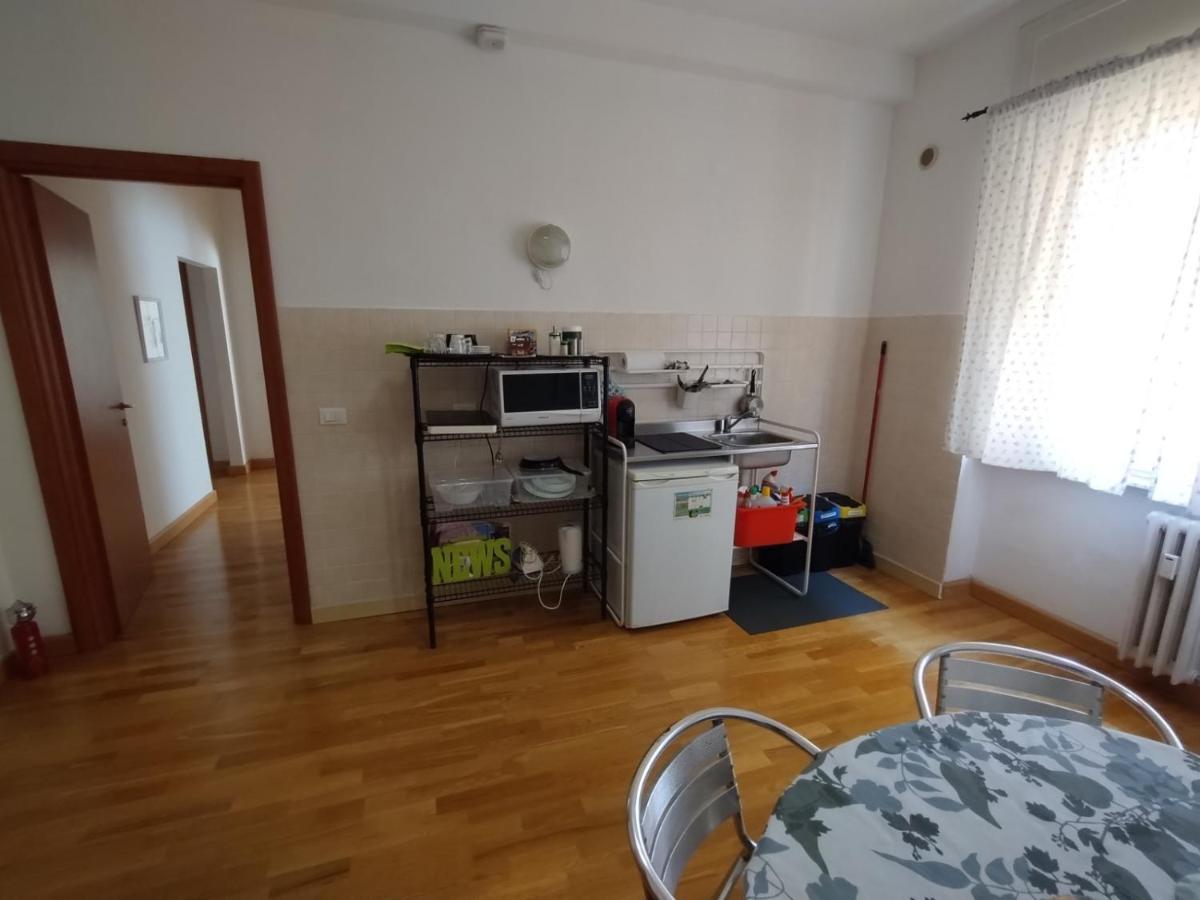 Centro E Porto Apartamento Livorno Exterior foto
